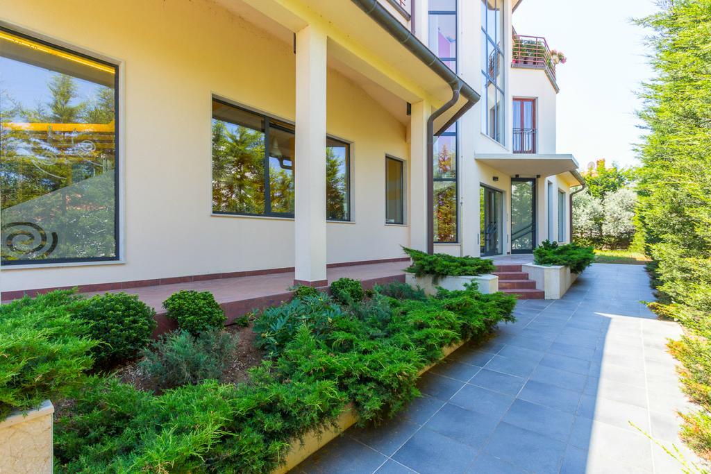 Apartments Villa Yoyo Štinjan Eksteriør billede