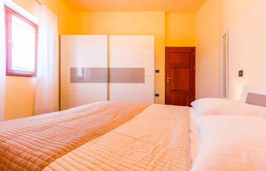 Apartments Villa Yoyo Štinjan Eksteriør billede