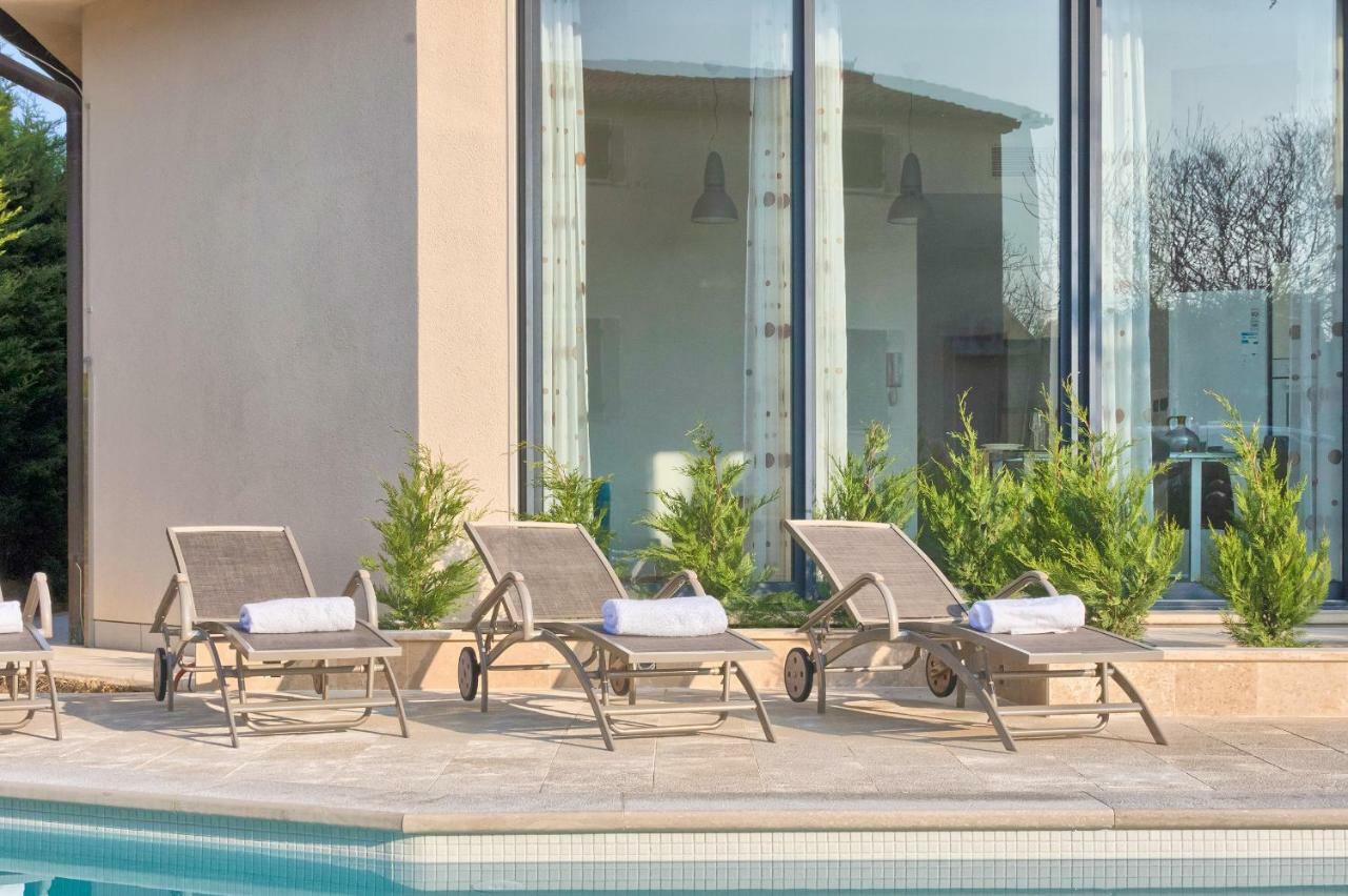 Apartments Villa Yoyo Štinjan Eksteriør billede